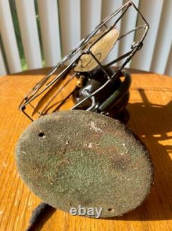 1920s 9 General Electric Whiz Oscillating Fan in Original Condition. Works