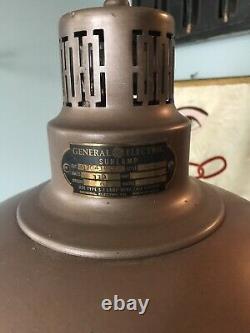 1930s Vintage Industrial Metal Deco Heavy General Electric Sun Lamp