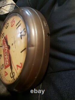 1940's Vintage Dr. Pepper Electric Wall Clock General Electric Good For Life