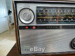 1964 Ge World Monitor P990c Shortwave Transistor Radio Vintage General Electric