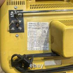 1979 Vintage GENERAL ELECTRIC Performance GE TV Retro Yellow-Works 12XB9104Y