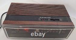 1984 General Electric Flip Clock Radio Alarm Clock 7-4305F CLOCK Works Great