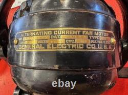 Antique Vintage General Electric GE 3 Speed Oscillating Table Desk Fan 146079