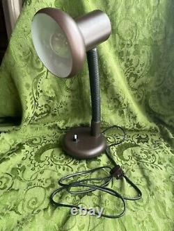 Beautiful condition Vintage General Electric GE Desk Lamp