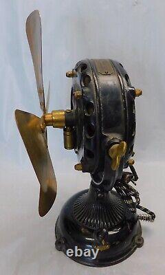 C. 1904 ANTIQUE 190 / 220 Volt General Electric Pancake Motor 12 Blade Fan