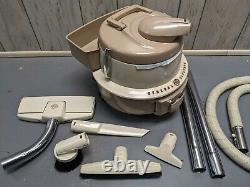 CLEAN General Electric Vacuum Cleaner Swivel Top Vintage Model VIICI3 w Tools