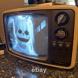 CRT TV General Electric 12XF3104S Vintage Television Tube TV Model 12XF3104S