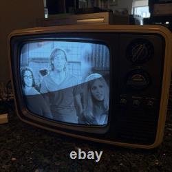 CRT TV General Electric 12XF3104S Vintage Television Tube TV Model 12XF3104S