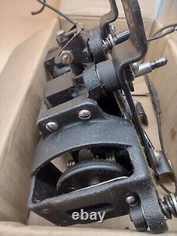 Flyer Electric Motor 78 /33 rpm Turntable Vintage General Industries 2DG4 WORKS