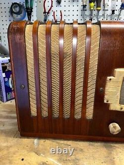 For Repair Vintage General Electric GE HE-74 Tube Radio Wood 1939 AM Shortwave