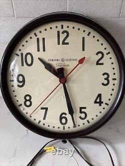 GE Telechron Red Dot School Wall Clock Vintage Working