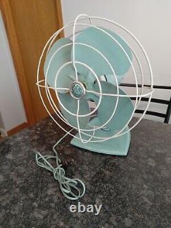 GENERAL ELECTRIC 2 SPEED OSCILATING FAN F15S125 TEAL BLUE GREEN 1950's