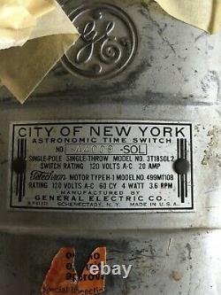 General Electric 3T18SOL2 Astronomic Time Switch Vintage