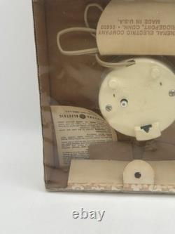 General Electric Daisy Clock GLOW Model 2150K NOS VTG 1960s KITCHEN READ