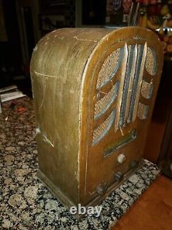 General Electric E61 Vintage Tombstone Tube Tabletop ge Radio Stereo E-61