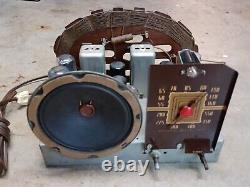 General Electric GE vintage plaskon tube radio J-644W