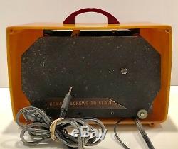 General Electric L-570 1940 Catalin Bakelite vintage vacuum tube radio