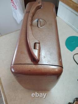 General Electric Metal Am Radio Battery Charger Built In, 1946 47 Vintage Usa
