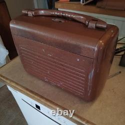 General Electric Metal Am Radio Battery Charger Built In, 1946 47 Vintage Usa