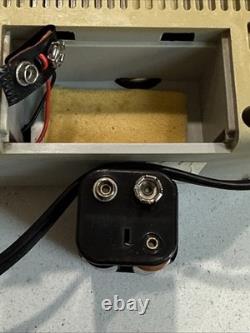 General Electric Powered AC/Battery AM/FM Radio Model No. 7-2825J Vintage