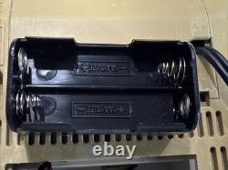 General Electric Powered AC/Battery AM/FM Radio Model No. 7-2825J Vintage