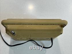 General Electric Powered AC/Battery AM/FM Radio Model No. 7-2825J Vintage