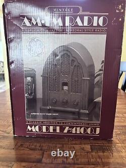 General Electric Reproduction Wooden Model 7-4100JA Cathedral AM/FM Radio TESTED