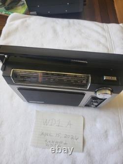 General Electric Superadio II Vintage Collectible Transistor Radio Classic Model