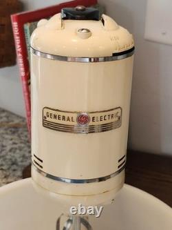General Electric Triple Whip 3 Beater Electric Kitchen Stand Mixer with 2 Bowls