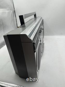 General Electric Vintage Boombox Model No. 3-5260A Radio Only /Repair-Parts READ