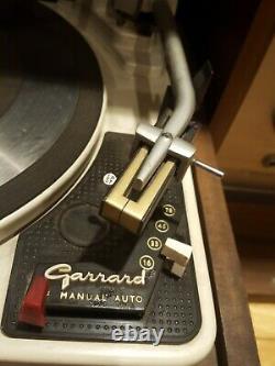 General Electric Vintage Decorator, Radio, Turntable Console, Built In Speakers