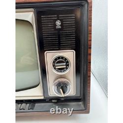 General Electric Vintage Portable TV Wood Grain CRT Model 12XB9112R Retro 1970s