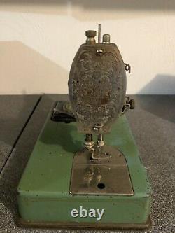 General Electric Vintage Sewing Machine