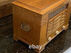 General Electric Vintage Tube Radio J-620 J-62 Treasure Chest Radio Rare