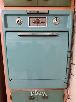 General Electric Wall Oven GE Vintage 1957 Working condition Antique Green