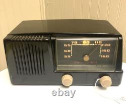 MCM VTG General Electric GE AM Bakelite Tube Radio Model # 412 Art Deco PROP