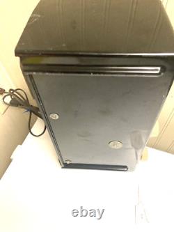 MCM VTG General Electric GE AM Bakelite Tube Radio Model # 412 Art Deco PROP