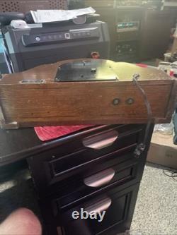 Model 370 General Electric Vintage Westminster Clock, working motor Clean