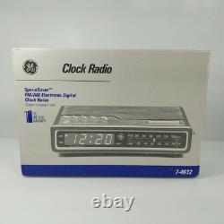 NEW Vintage GE SpaceSaver FM/AM Electronic Digital Clock Radio 7-4612 NOS