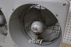 Nice Clean Vintage GE General Electric Metal Double Adjustable Window Box Fan US