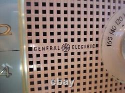 Pink GE Model C-437A Tube AM Clock Radio Retro Atomic Vintage Mid Century MCM