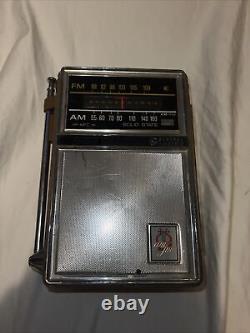 RARE Vintage General Electric AM/FM radio