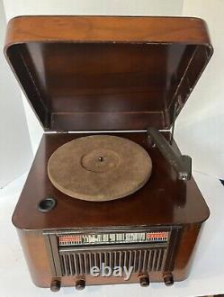 RARE Vintage General Electric Tube Radio & Phonograph Works No Needle Wood Case