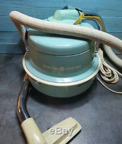 RARE Vintage General Electric V11C188 Canister Vacuum Cleaner withHose