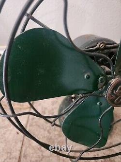 Rare Antique GENERAL ELECTRIC Vintage Desk Fan Army Green WORKS