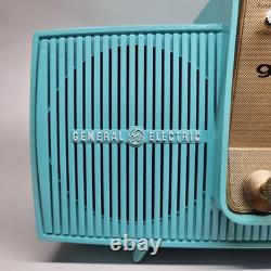 Restored Vintage General Electric C415 Tube Radio Alarm Clock