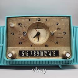 Restored Vintage General Electric C415 Tube Radio Alarm Clock