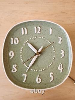 Russel Wright General Electric vtg Ceramic Wall Clock Meadow Green WORKS