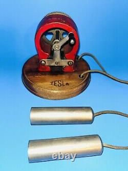 Tesla 1920s Electric Shock Generator Hand Crank -Working