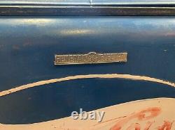 VINTAGE 1940's GENERAL ELECTRIC DOUBLE DOT EMBOSSED PEPSI COLA ICE CHEST COOLER